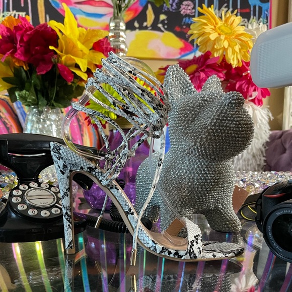 SHEBA! (Snake Print) - Picture 2 of 5